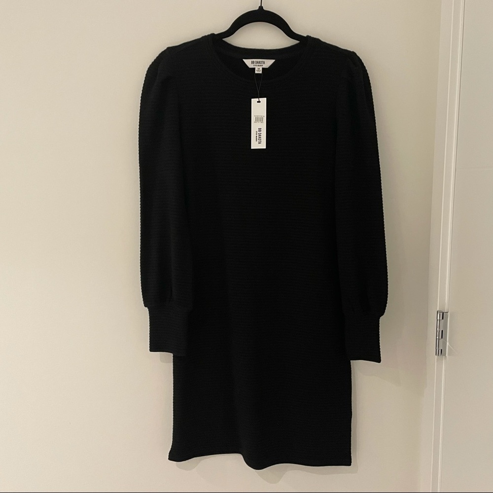 ✨NWT BBDAKOTA/STEVE MADDEN DRESS✨Perfect condition
